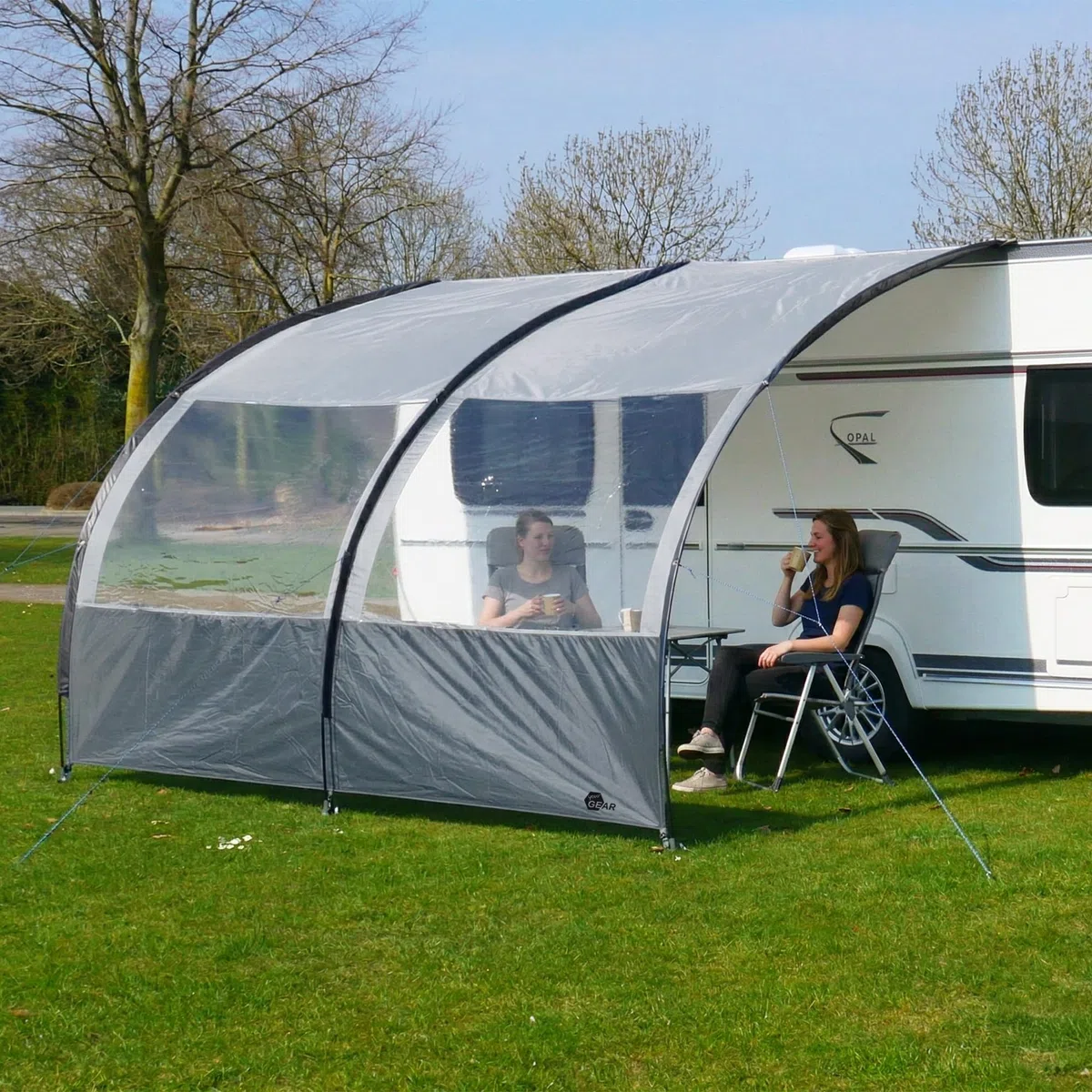 your GEAR Riviera - Vorzelt Vordach für Wohnwagen & Wohnmobil in 4 Größen mit 2m 2,5m 3m 3,5m Breite und 260 cm Tiefe. Sonnendach mit UV 50+, Panoramafenstern, 3000mm Wassersäule (3,5m Grau)