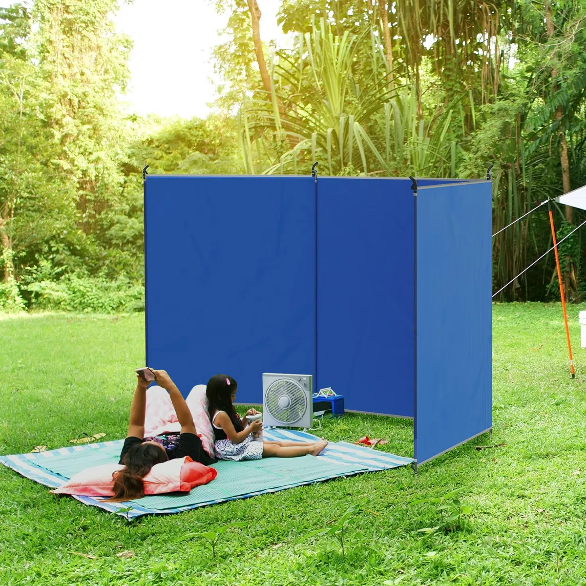 Outsunny Windschutz faltbar Camping Sichtschutz mit Tragetasche Stahlstangen Windfang Zaun Strandwindschutz Strandschutz für Camping Garten, Strand, Terrasse 450 x 150 cm Blau